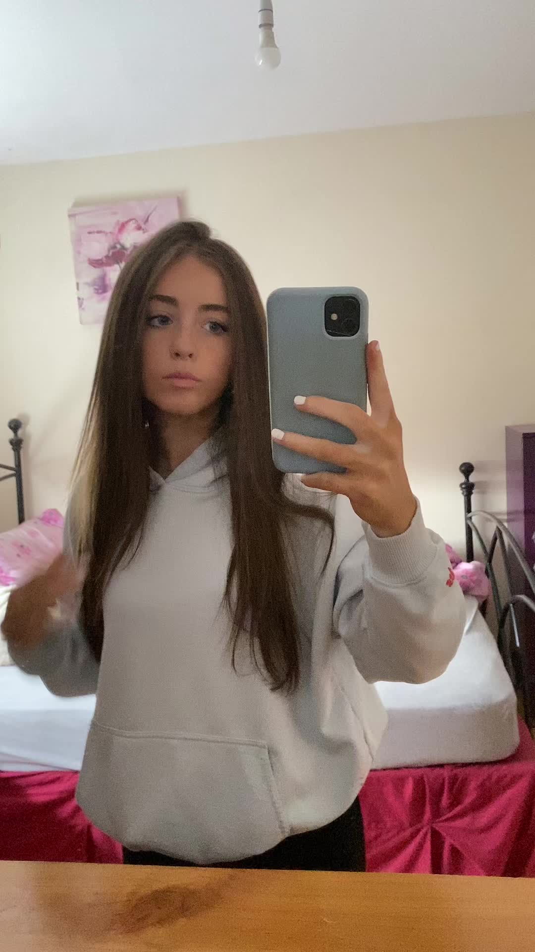 @ellie 😛