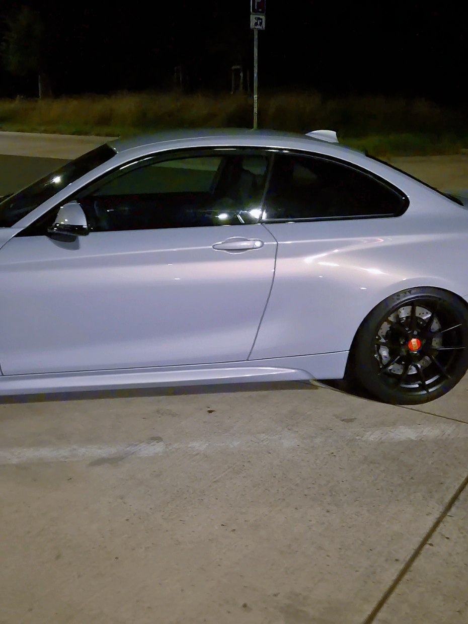 @///m2com