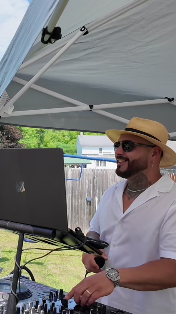 @Dj Joker