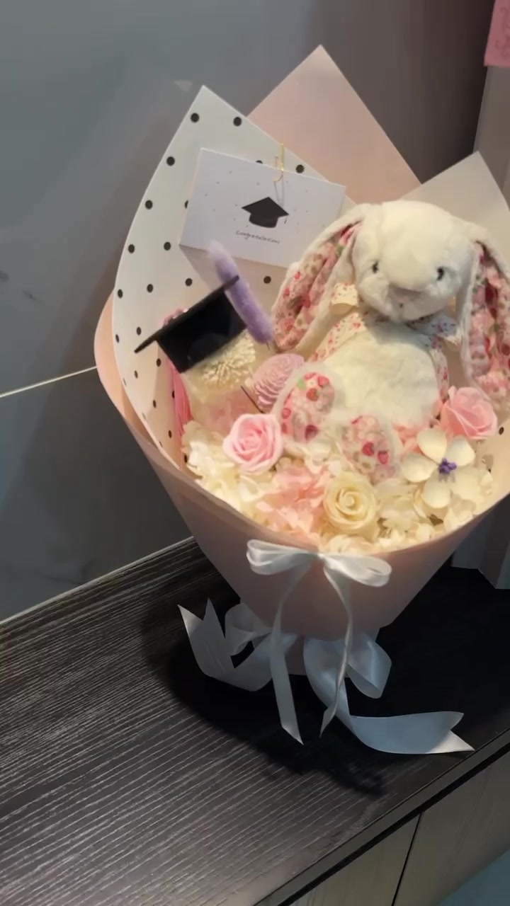 @幼稚小可爱｜花束客製化