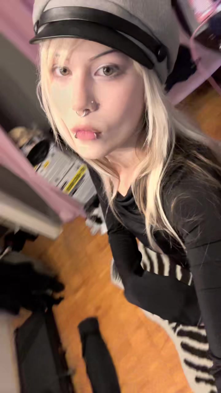 @дяна