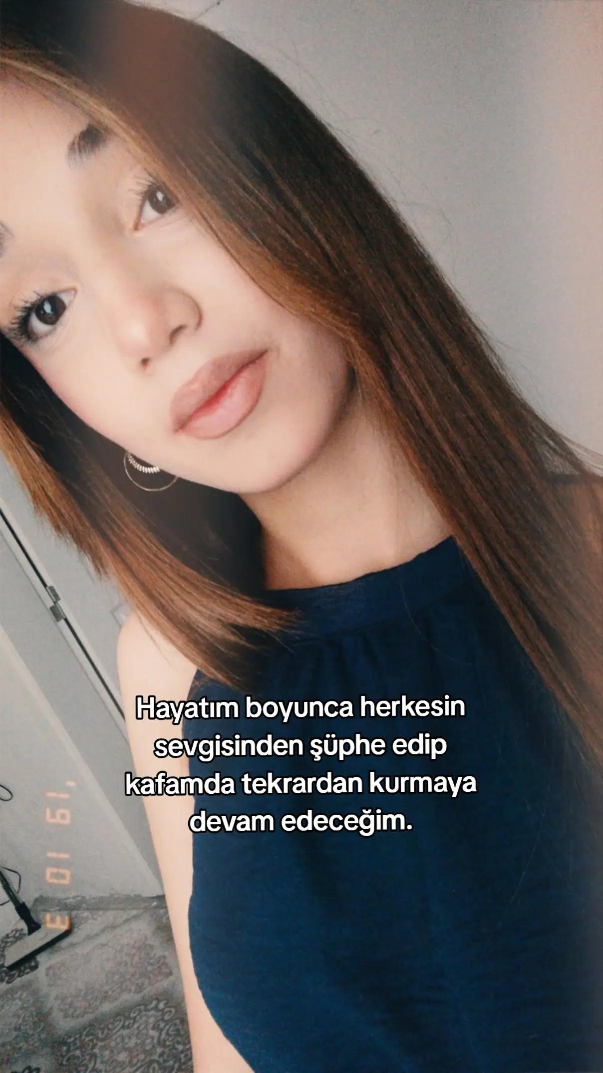 @elloo0121