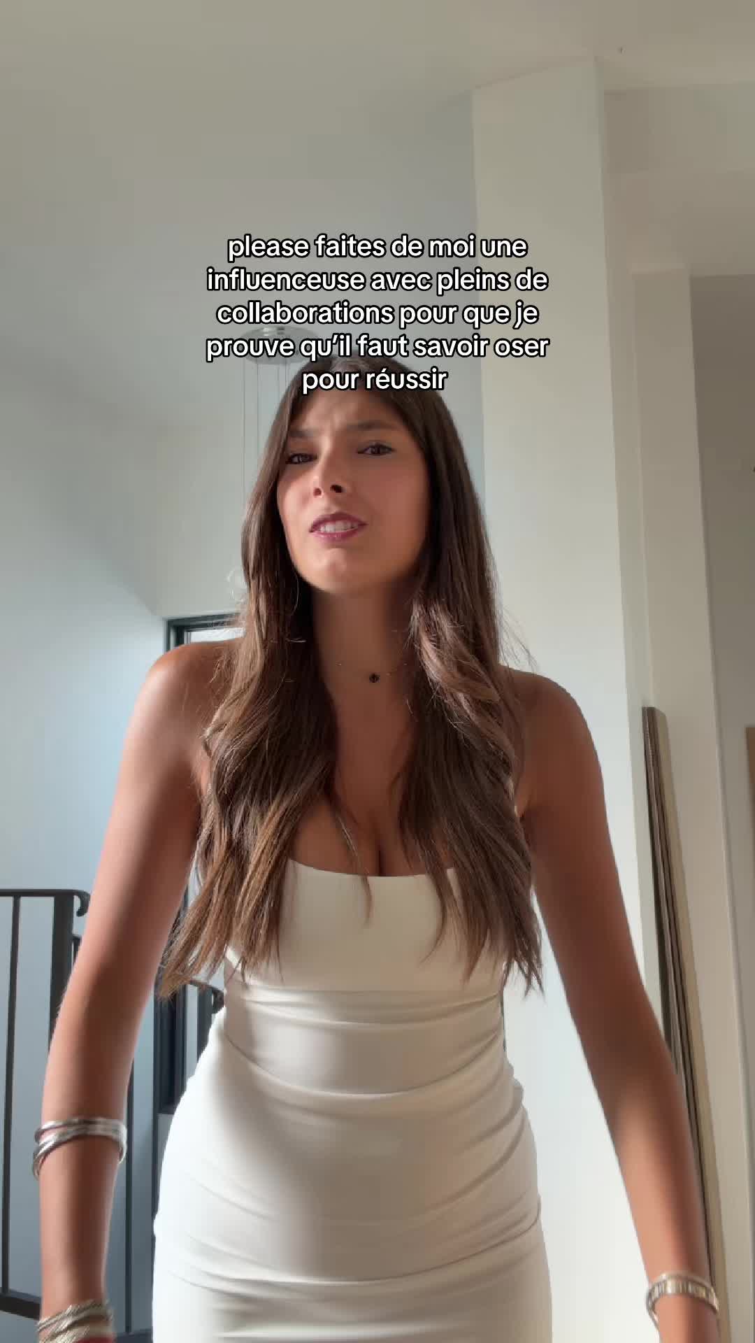 @elena