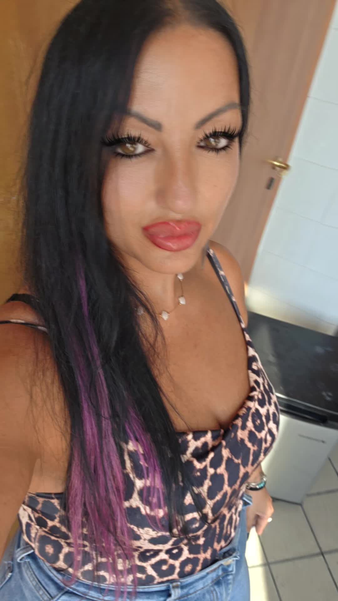 @Mary Scial&oacute;