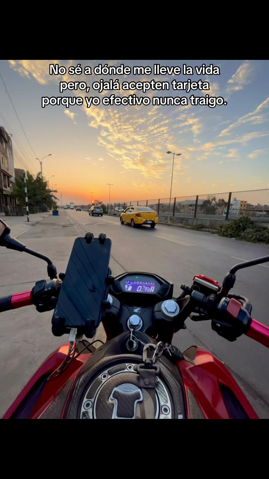 @D A N I E L 🏍️