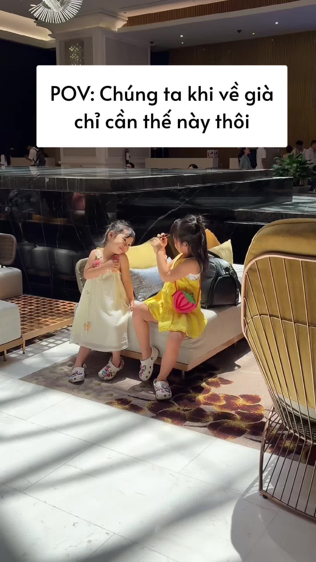 @Em b&eacute; Kem vui vẻ ☺️☺️