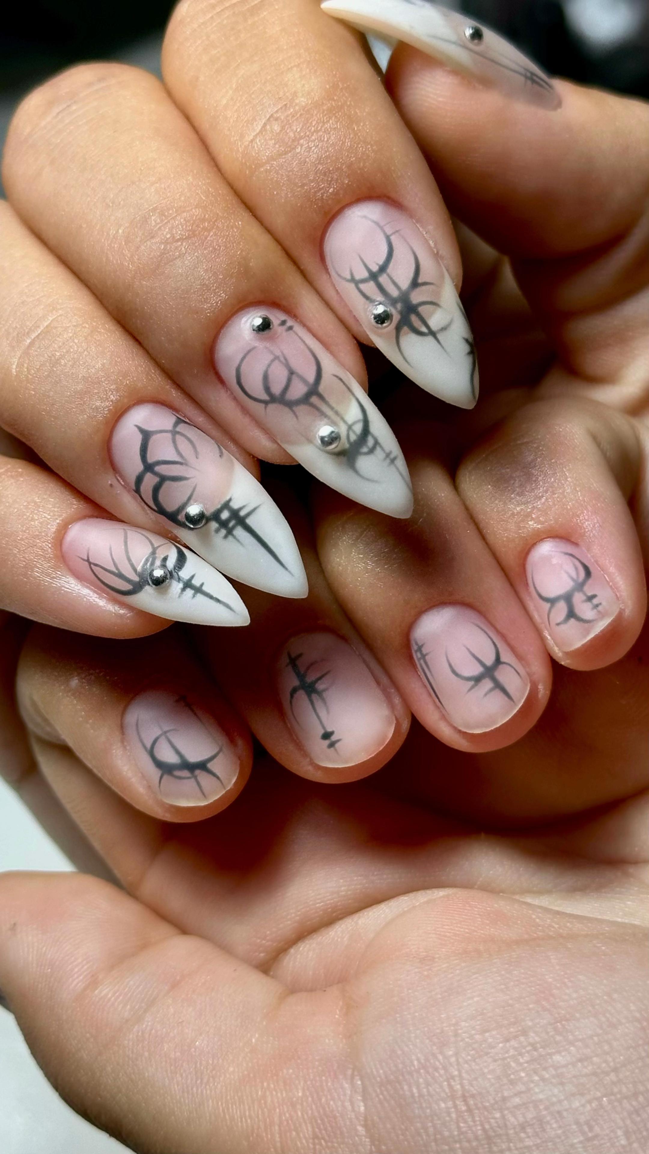 @nailsbymoosh
