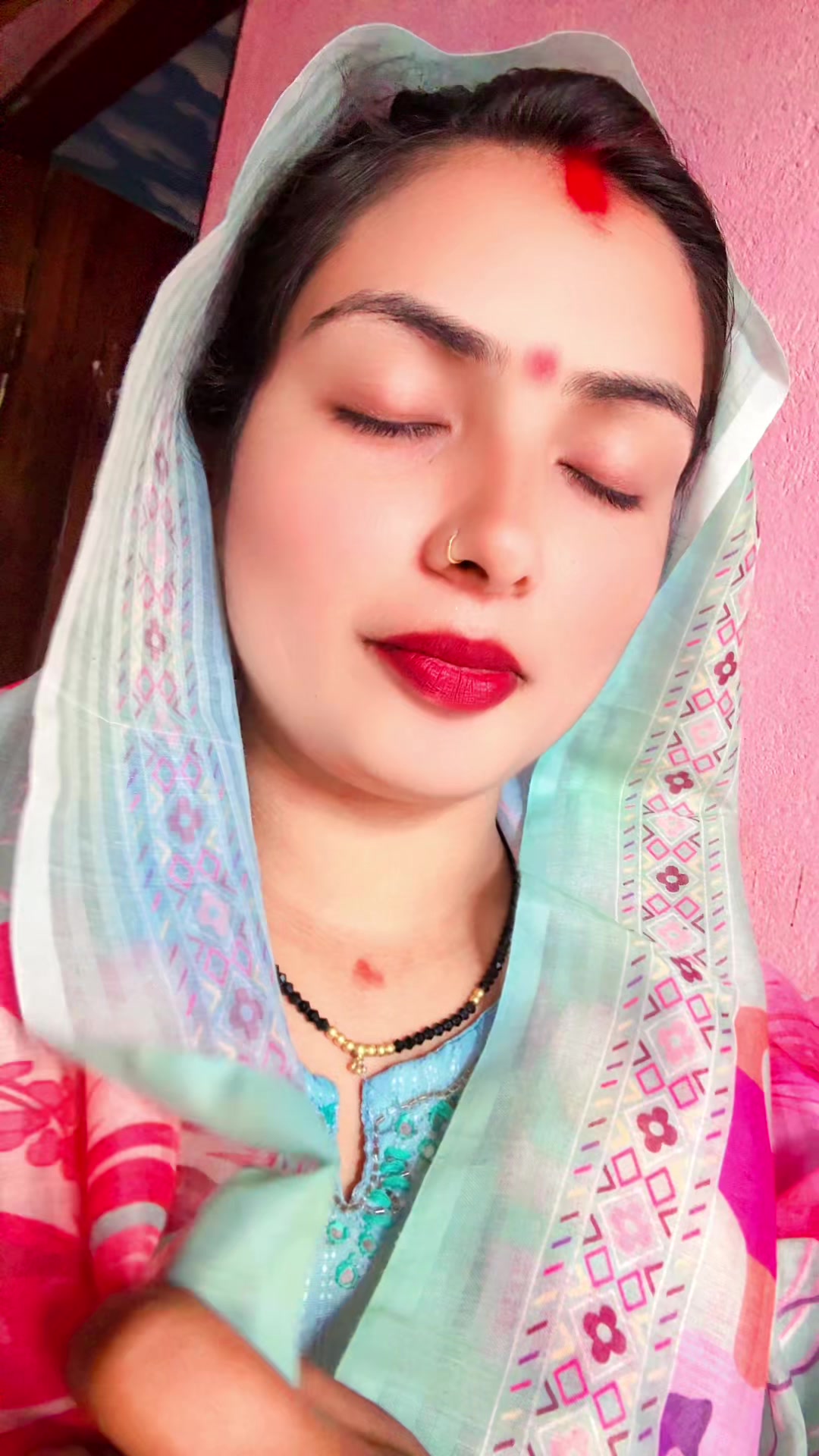 @❤️ 𝘽𝙚𝙖𝙪𝙩𝙮 𝙌𝙪𝙚𝙚𝙣 ❤️