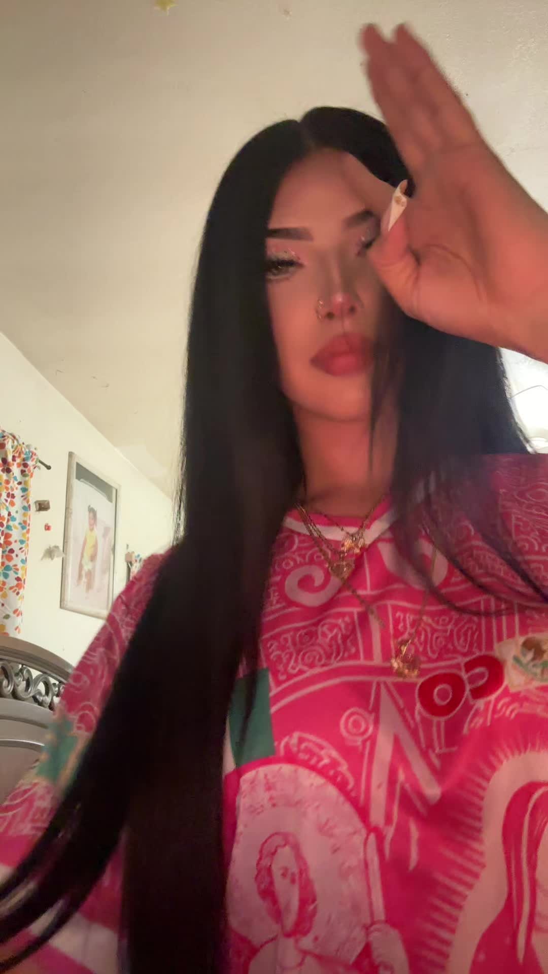 @𝐵𝑒𝓁𝓁𝒶ꨄ