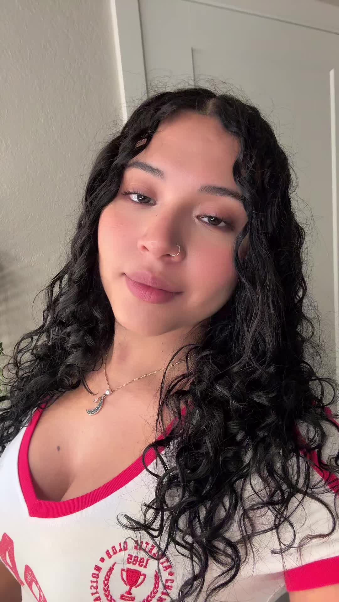 @𝐌𝐄𝐑𝐋𝐎𝐀𝐍𝐈𝐈 🍷