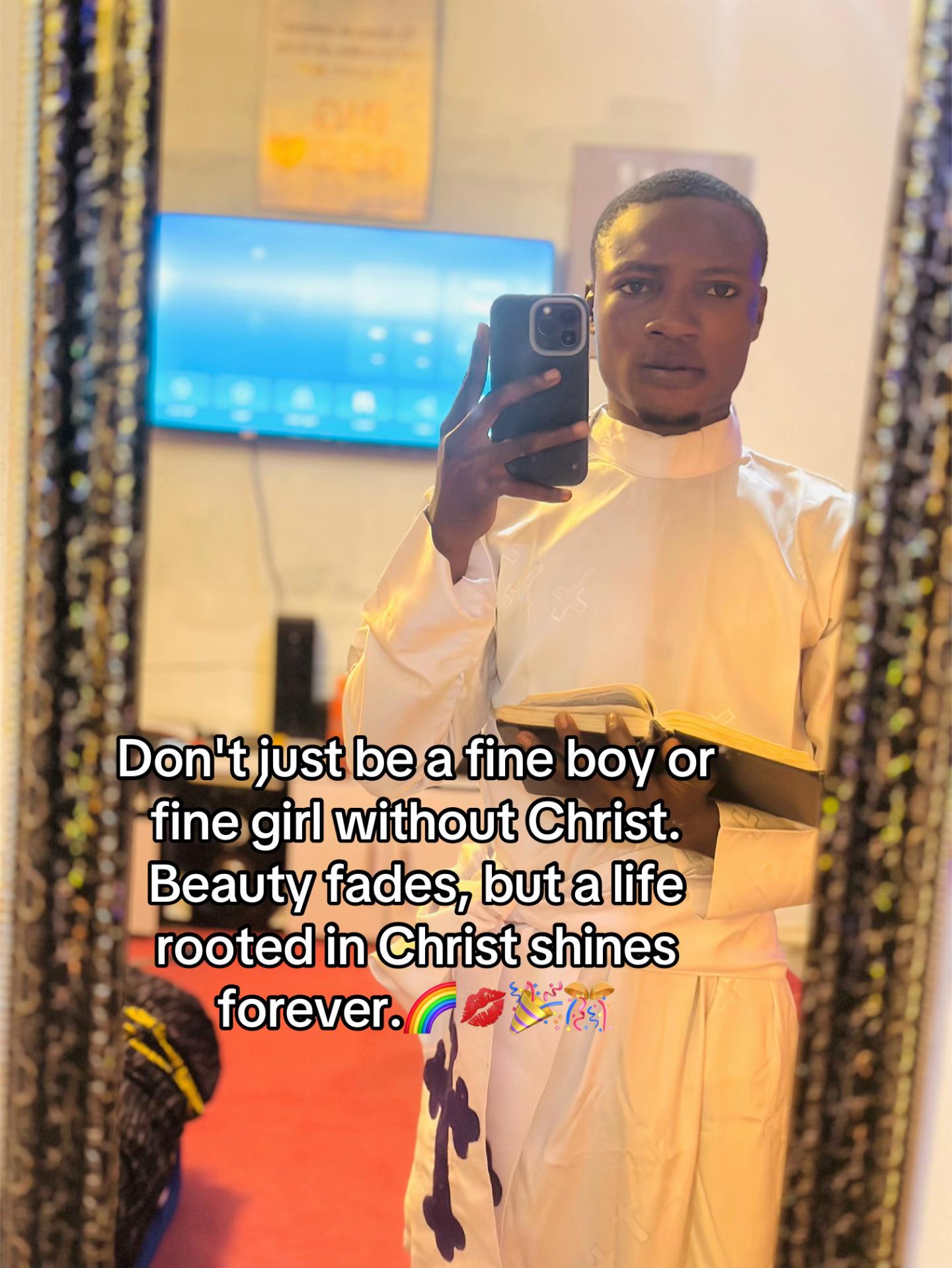 @Your celestial Single guy 🌈