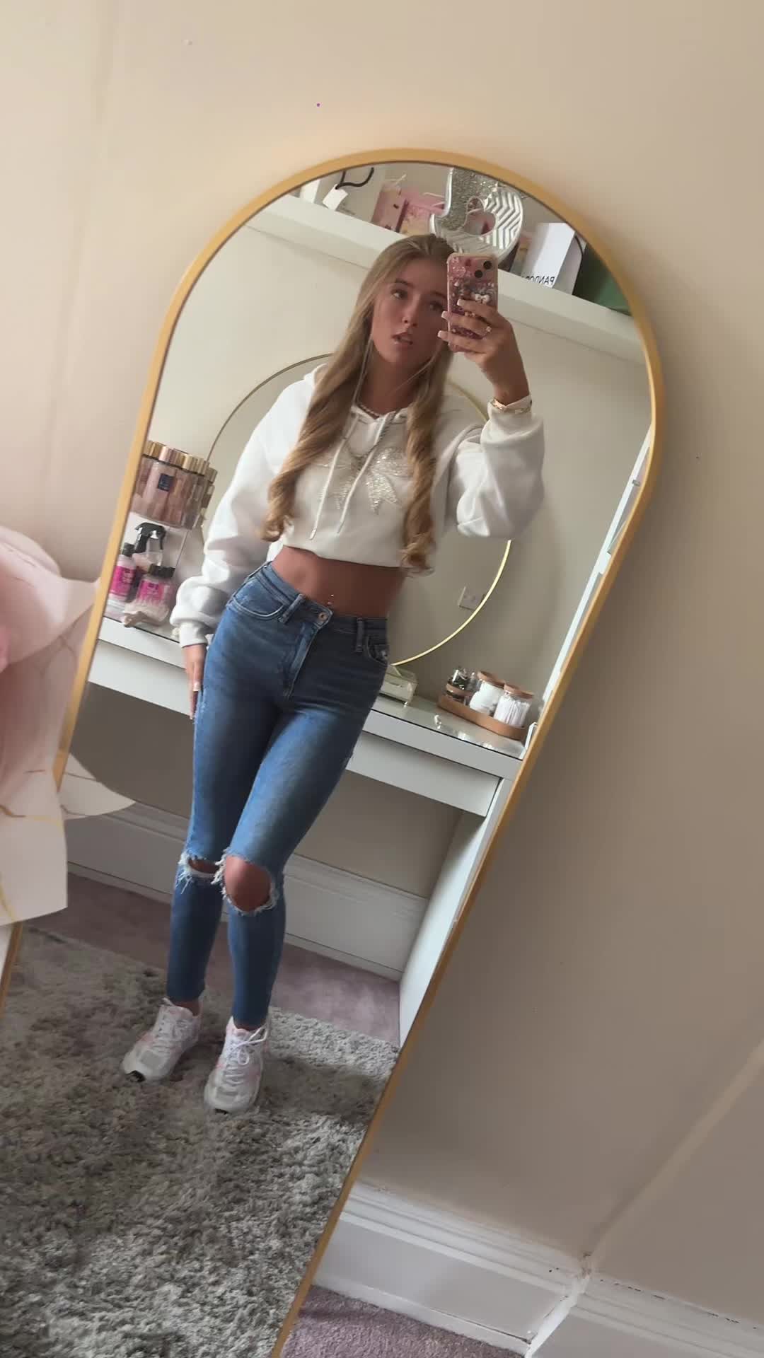 @rubyannxo2