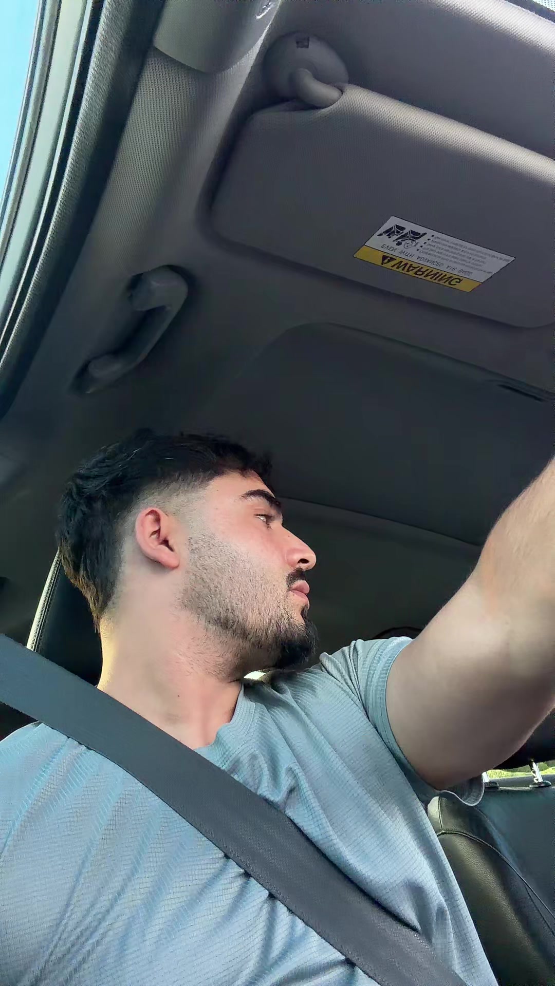 @hajishamoonkhan