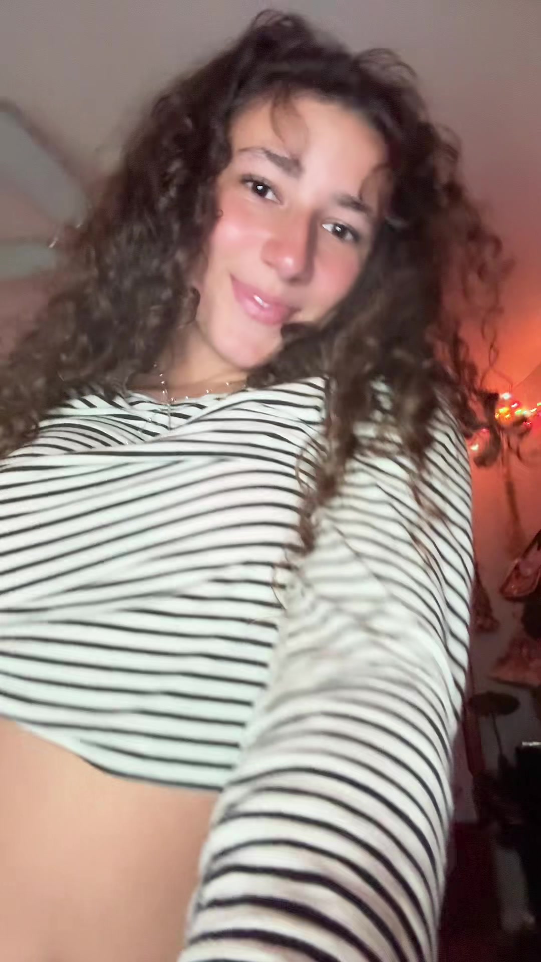 @🫰