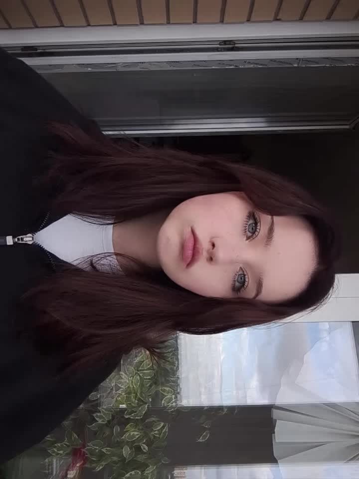 @̴Власова
