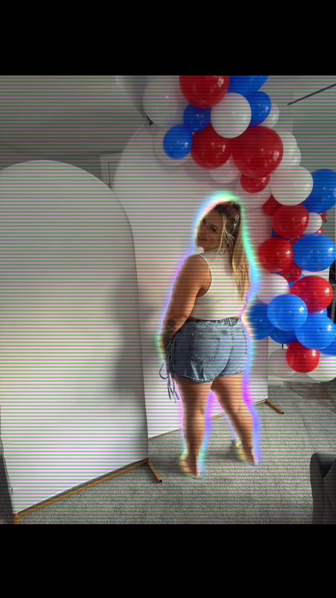 @Fancy ✨