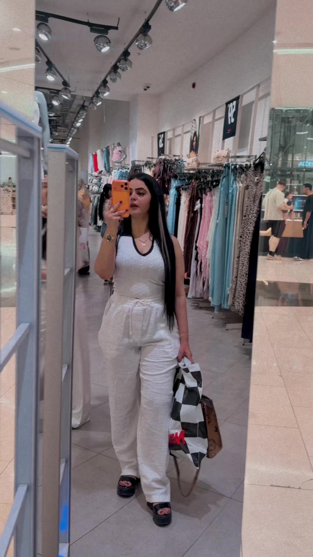 @hira noor333💸