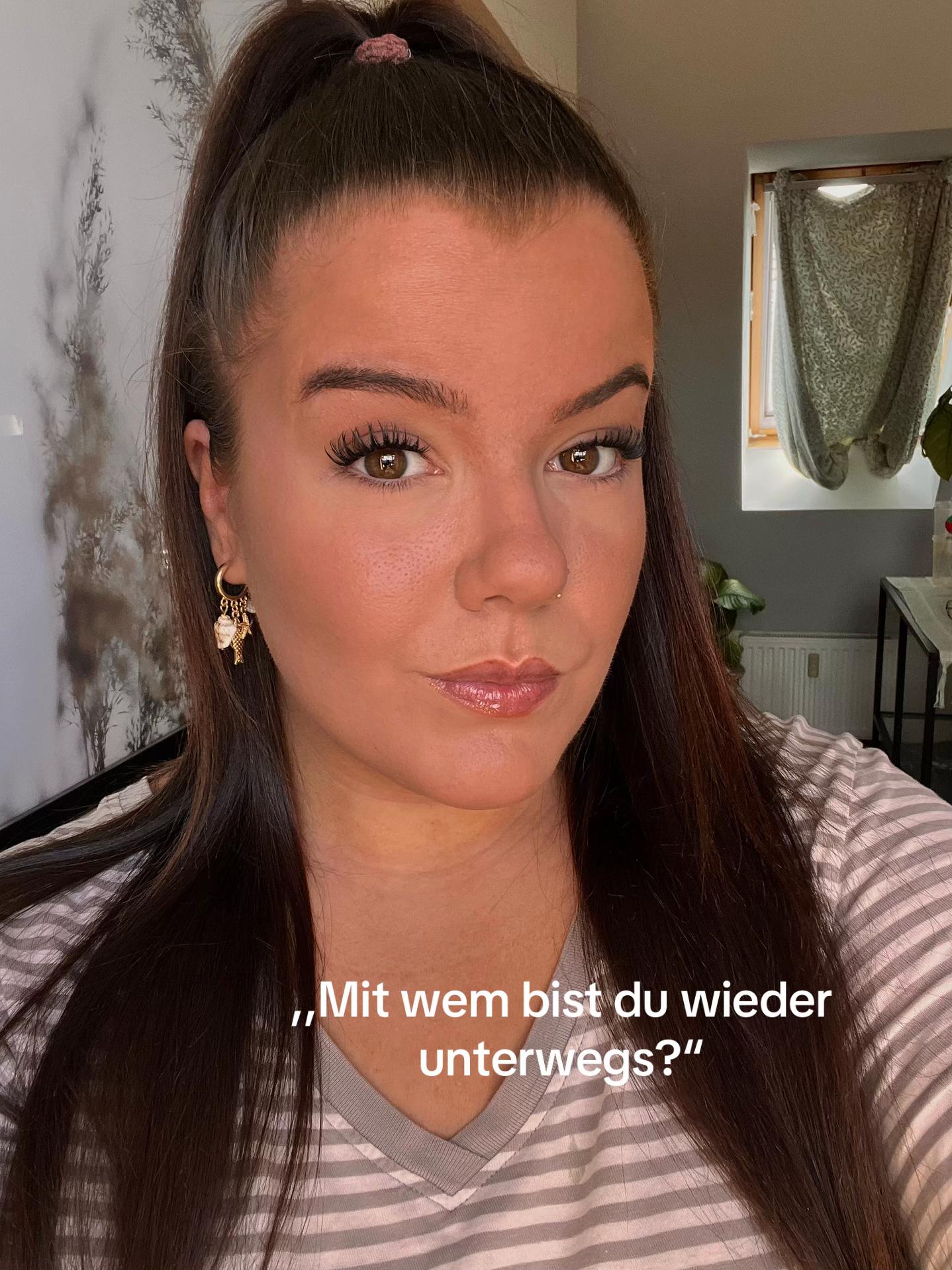 @Marie🪩🪬