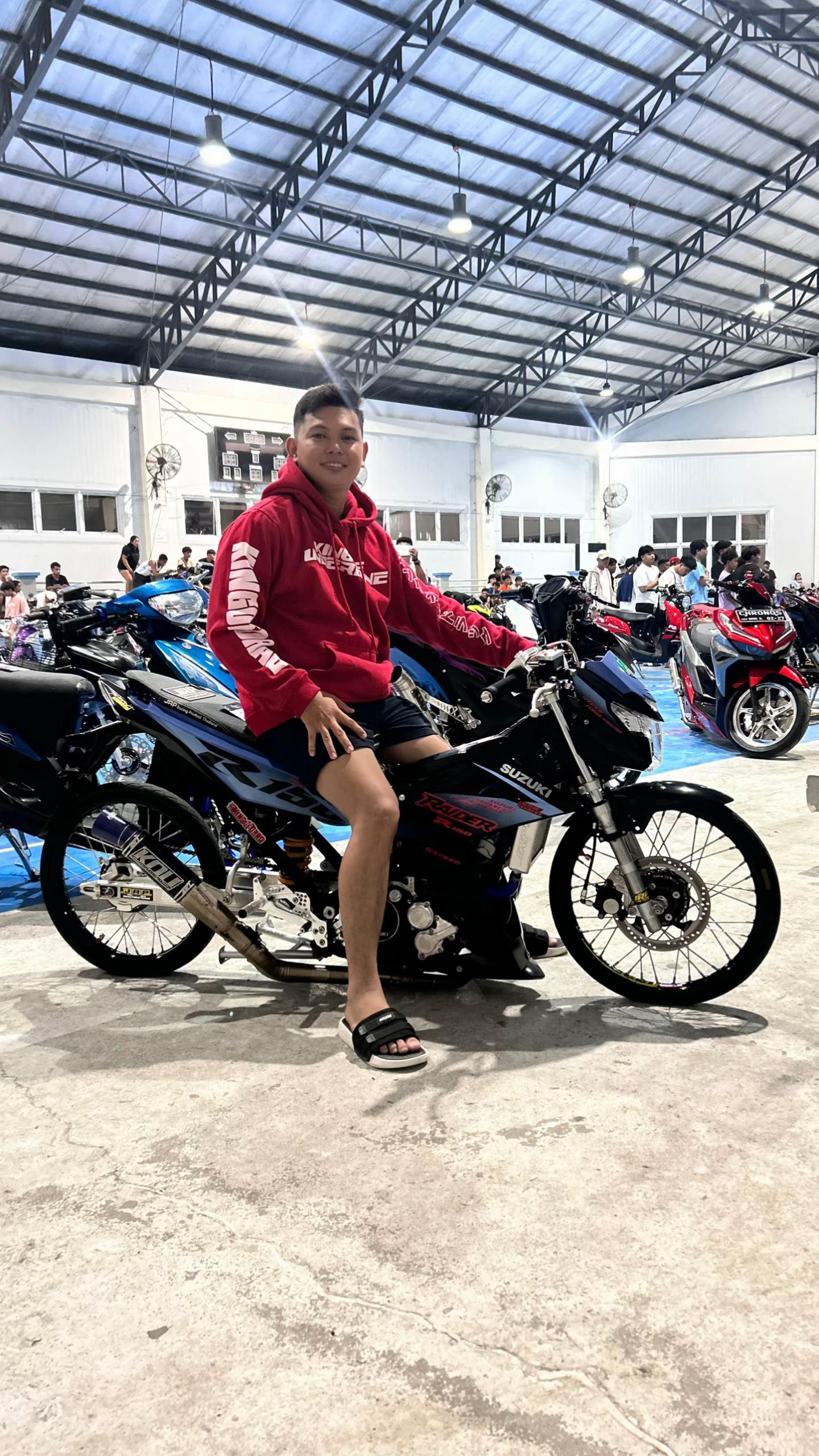 @Pareng RUZZEL 🇹🇭