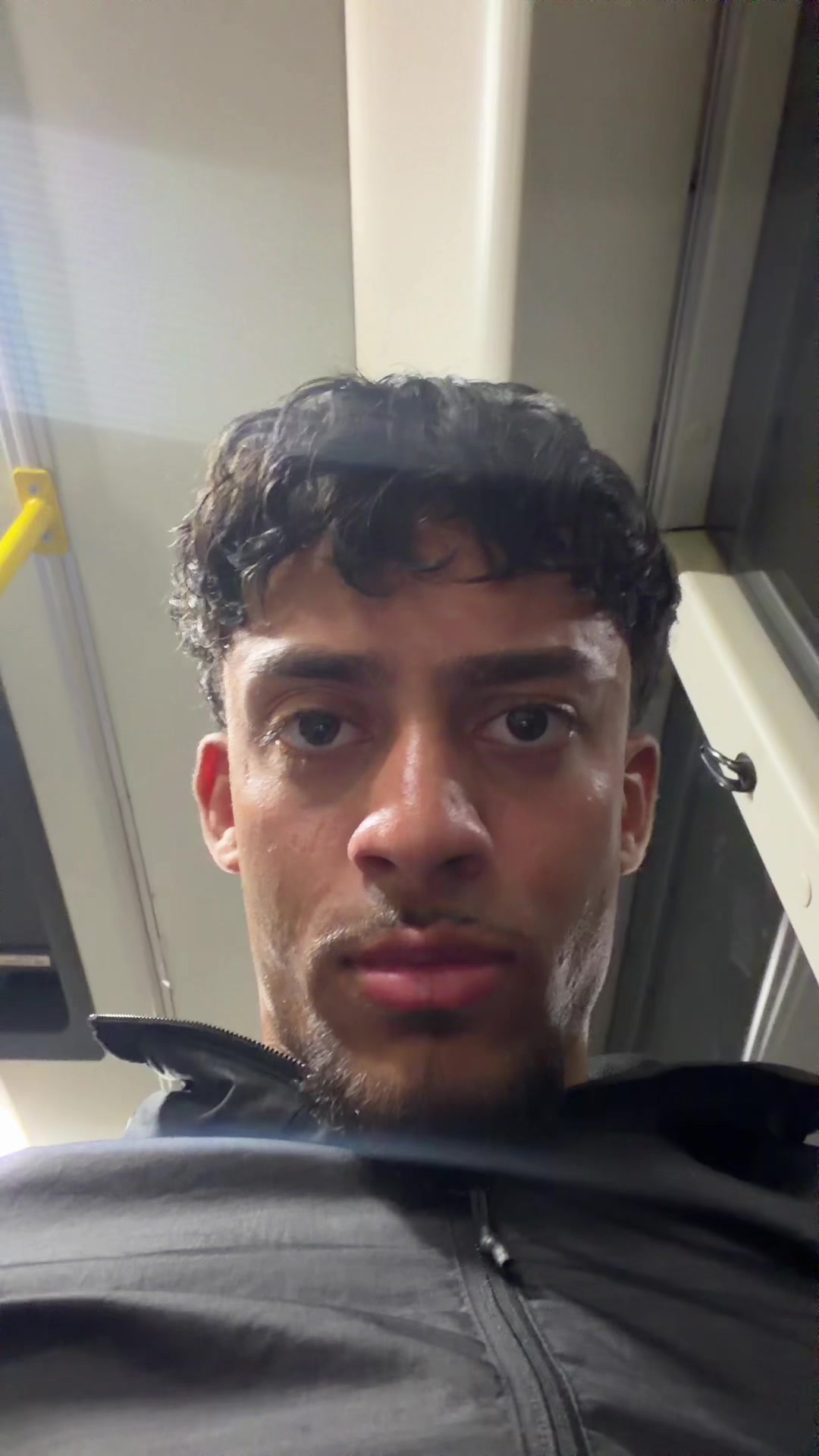 @𝐄 𝐌 𝐈 𝐍