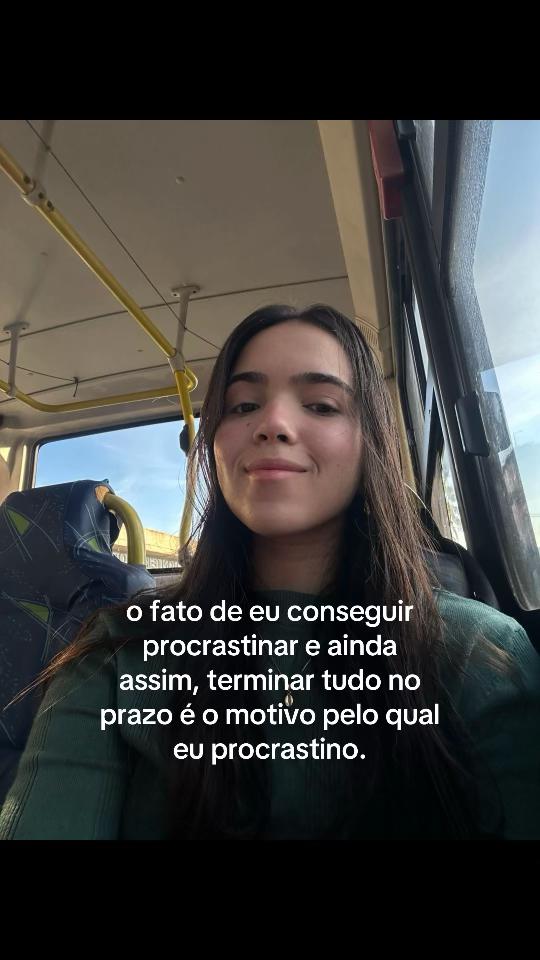 @LittleAna | Estudante de Psico
