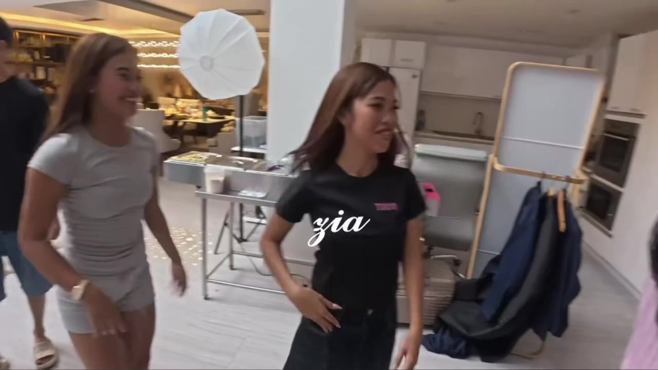 @𝔃𝓲𝓪