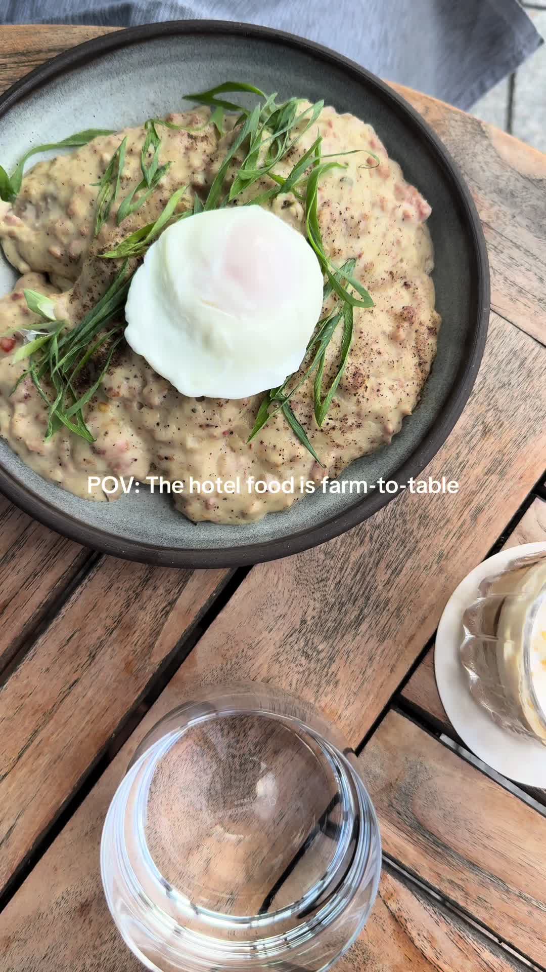 @Nicole | Travel & Life