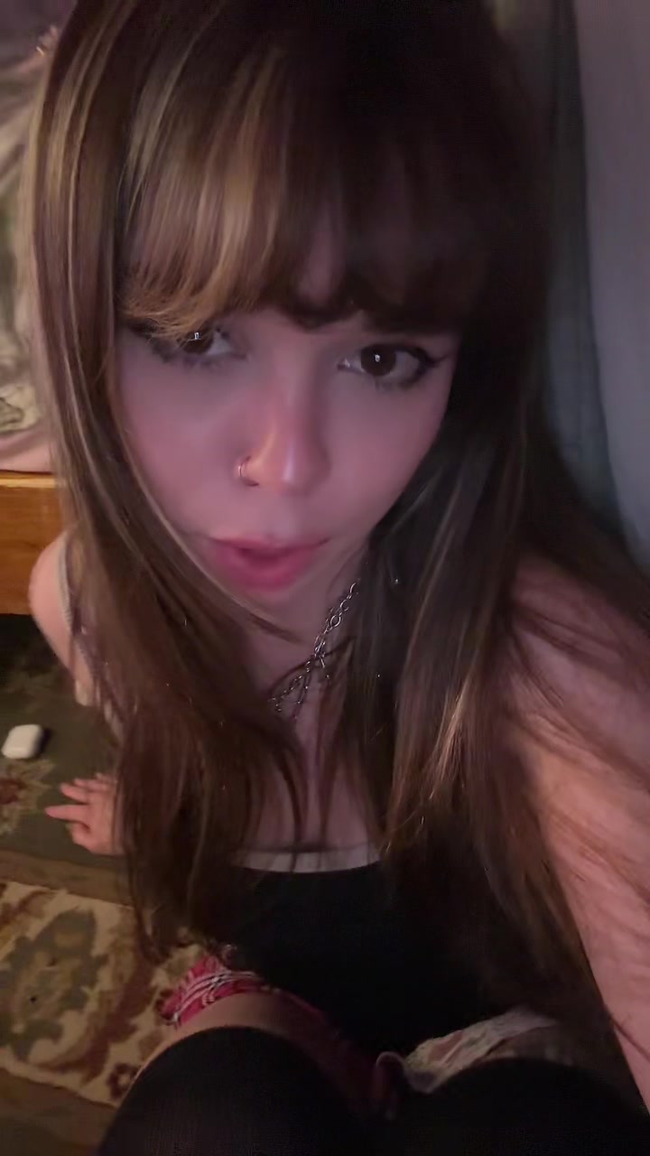 @roxyminxx
