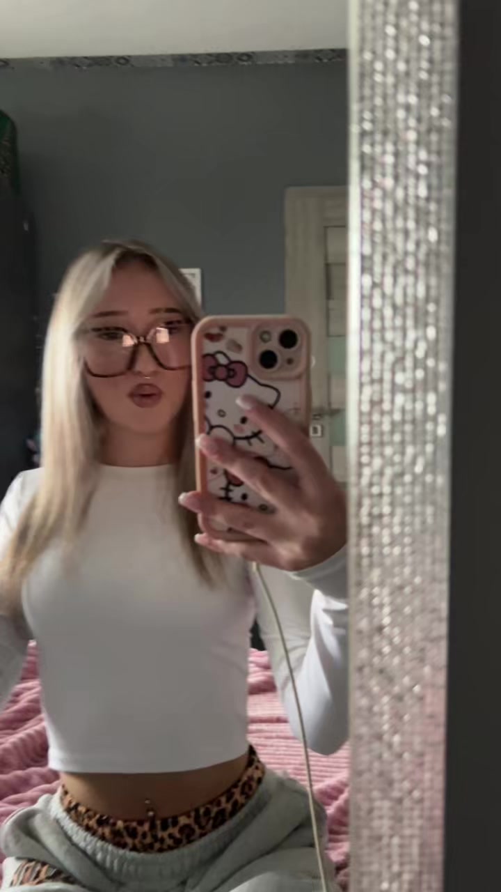 @𝓌𝒾𝓀𝓊𝓈