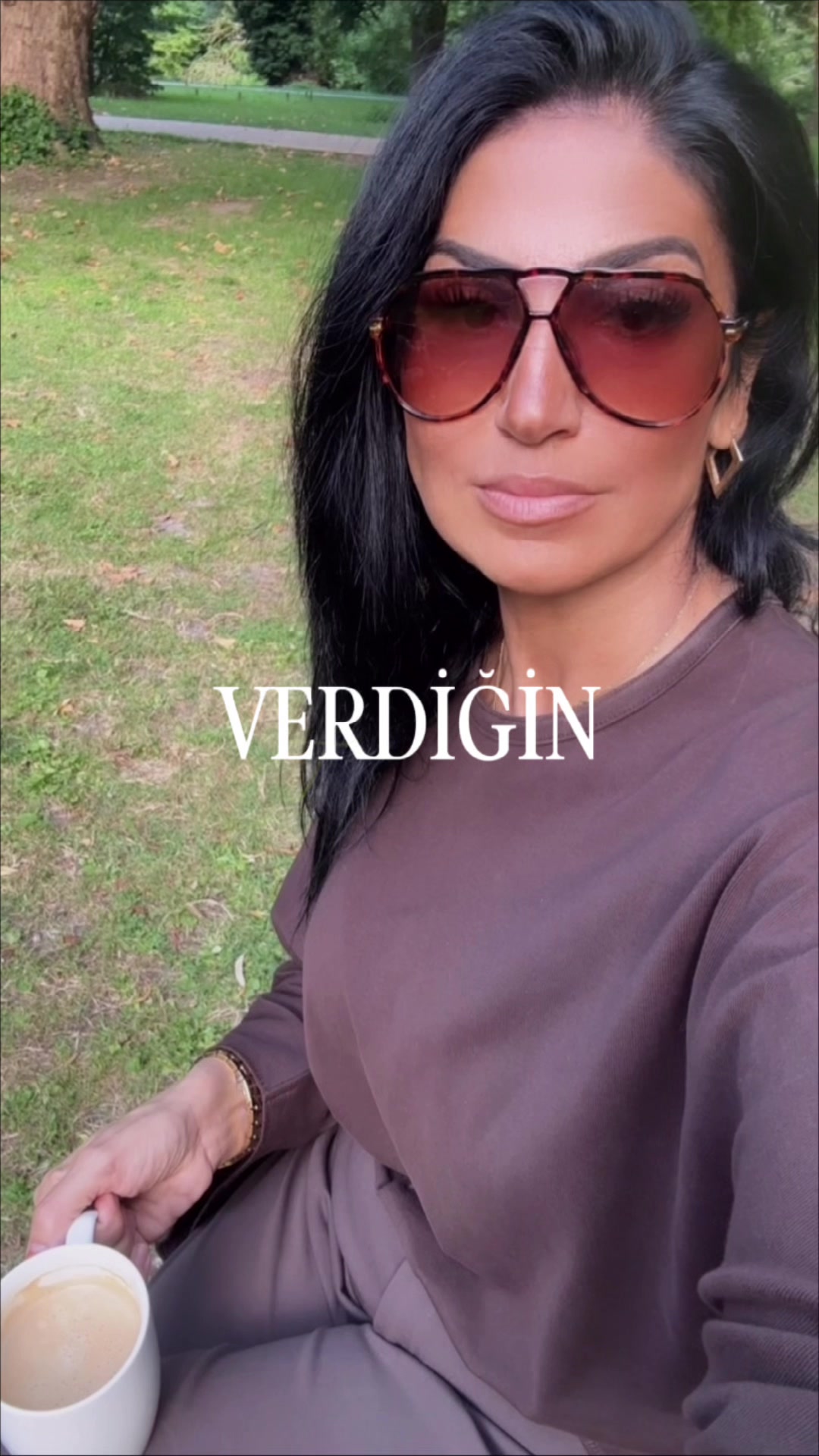 @𝓜.