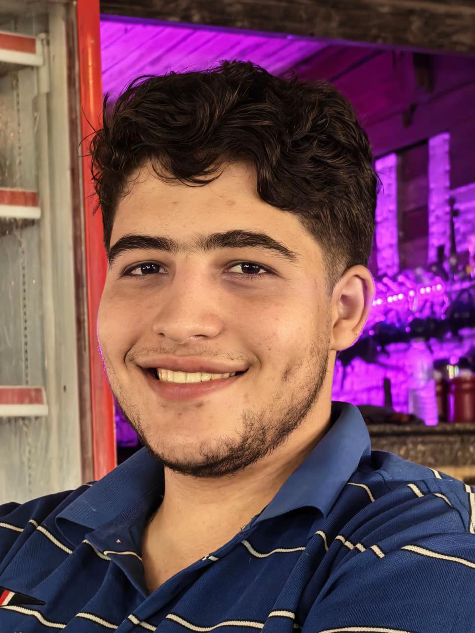 @"صلاح الدين شريف الرومي"