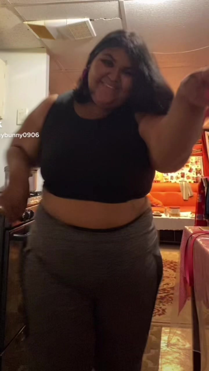 @Lovely_Lisa0906