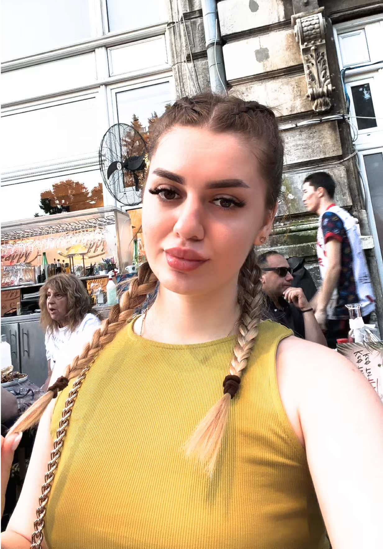 @Sonia Tecșilă