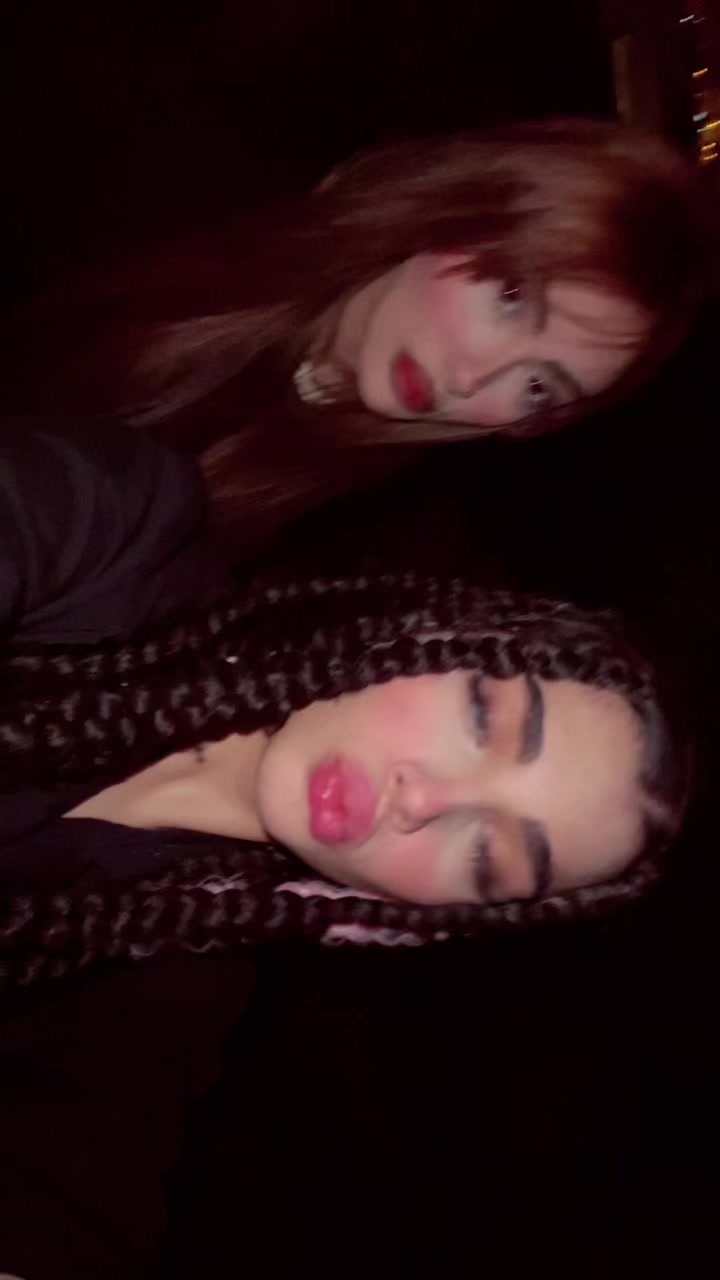 @elisa mokhtari