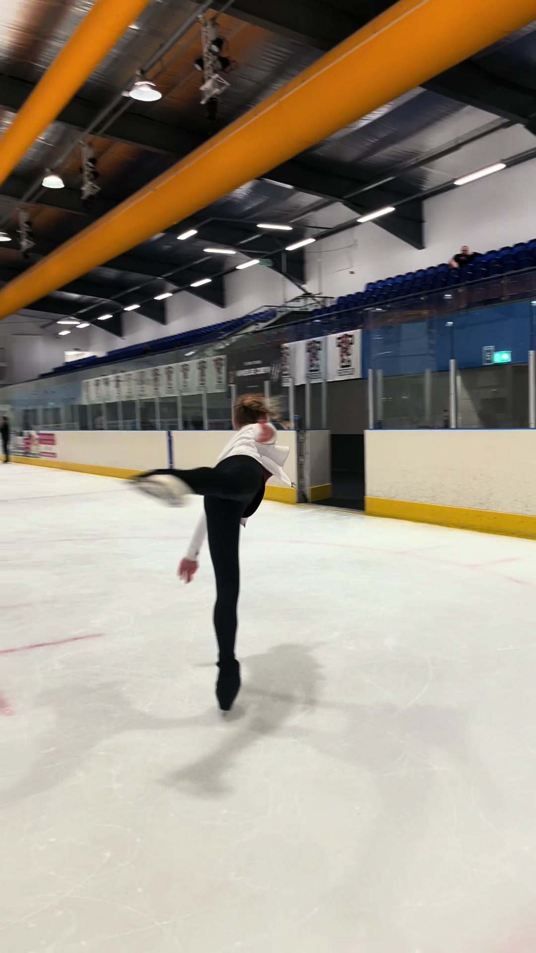 @Naomi ⛸️