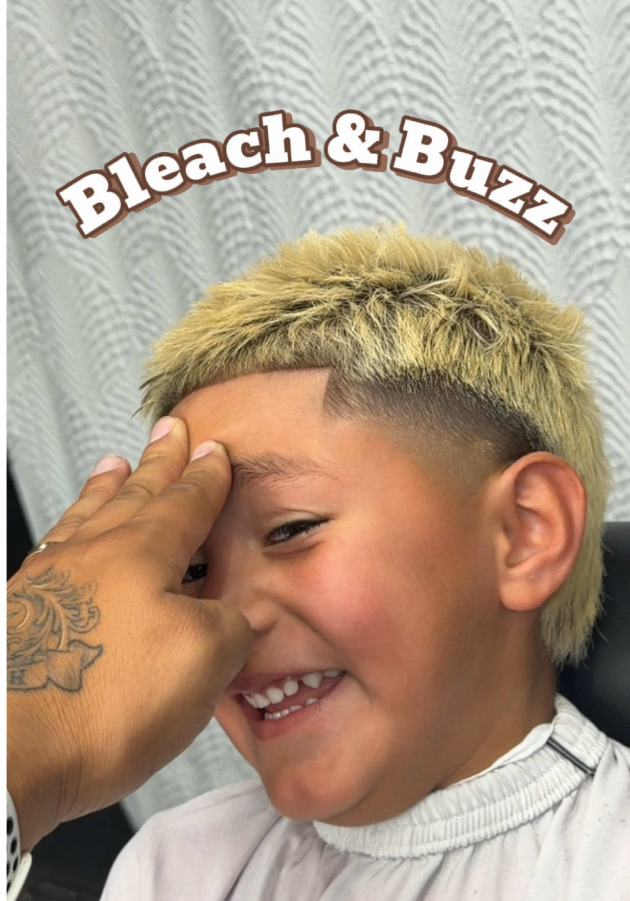 @Tucson Arizona Barber&bull; Joey