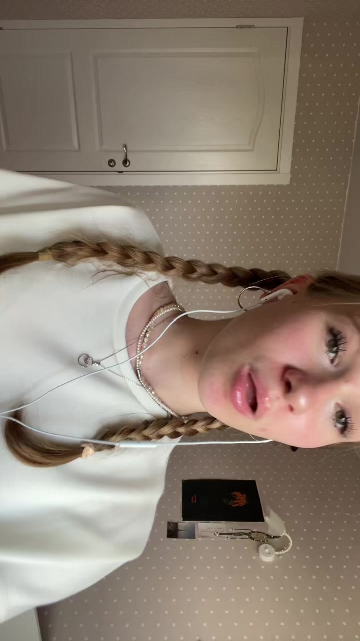 @sashaas