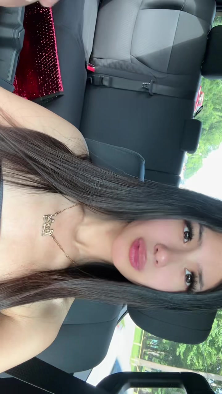 @leslie <33
