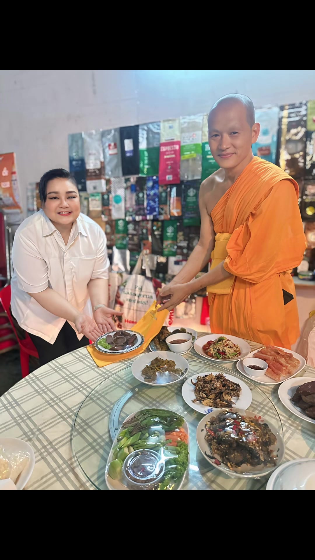 @ดร.ลีลาวดี วัชโรบล