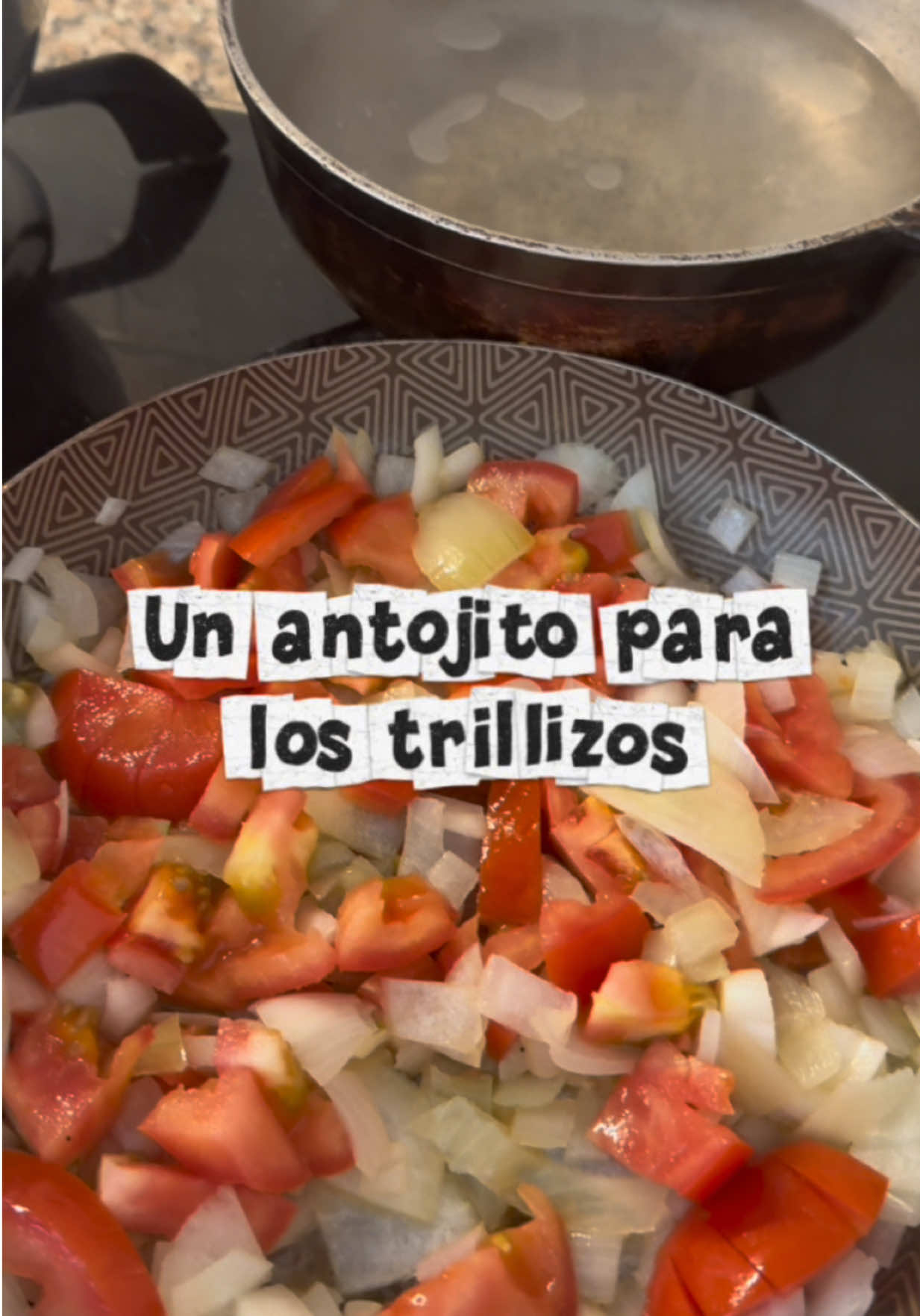 @Mam&aacute; de Trillizos👧🏻👦🏻👧🏻