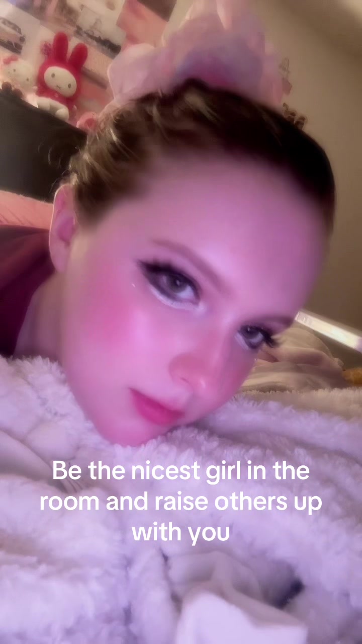@ℒ𝒾𝓁𝓎𝓁𝒶𝓁𝒶 ♡︎