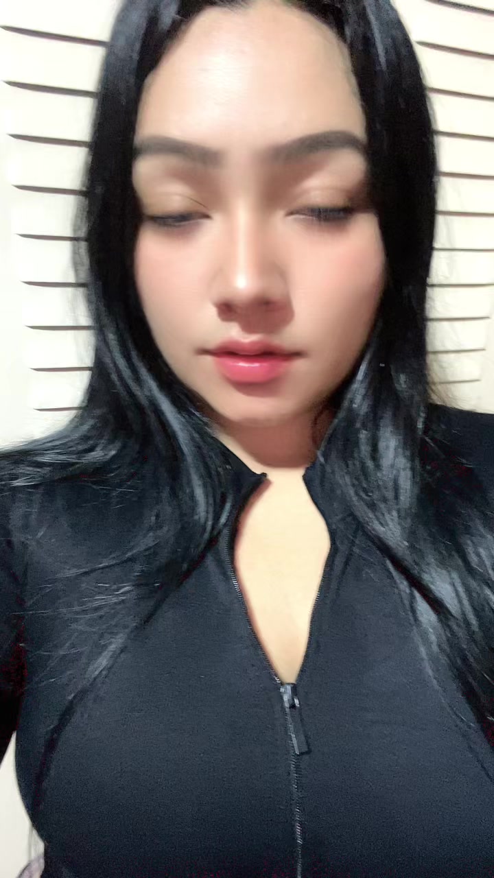 @𝓜𝓪𝓻𝓲𝓮𝓵𝓪 🦋