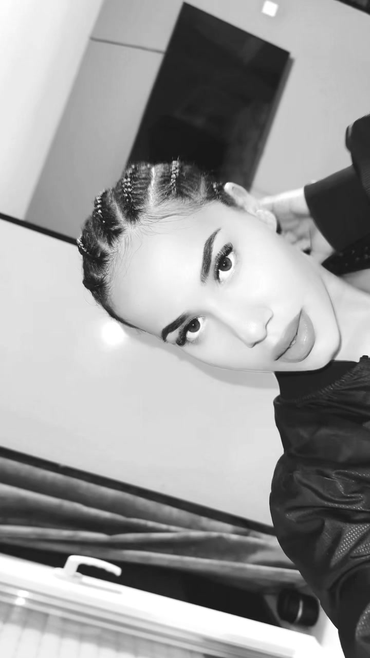 @👄𝑺𝒂𝒔𝒉𝒆𝒗𝒂👄