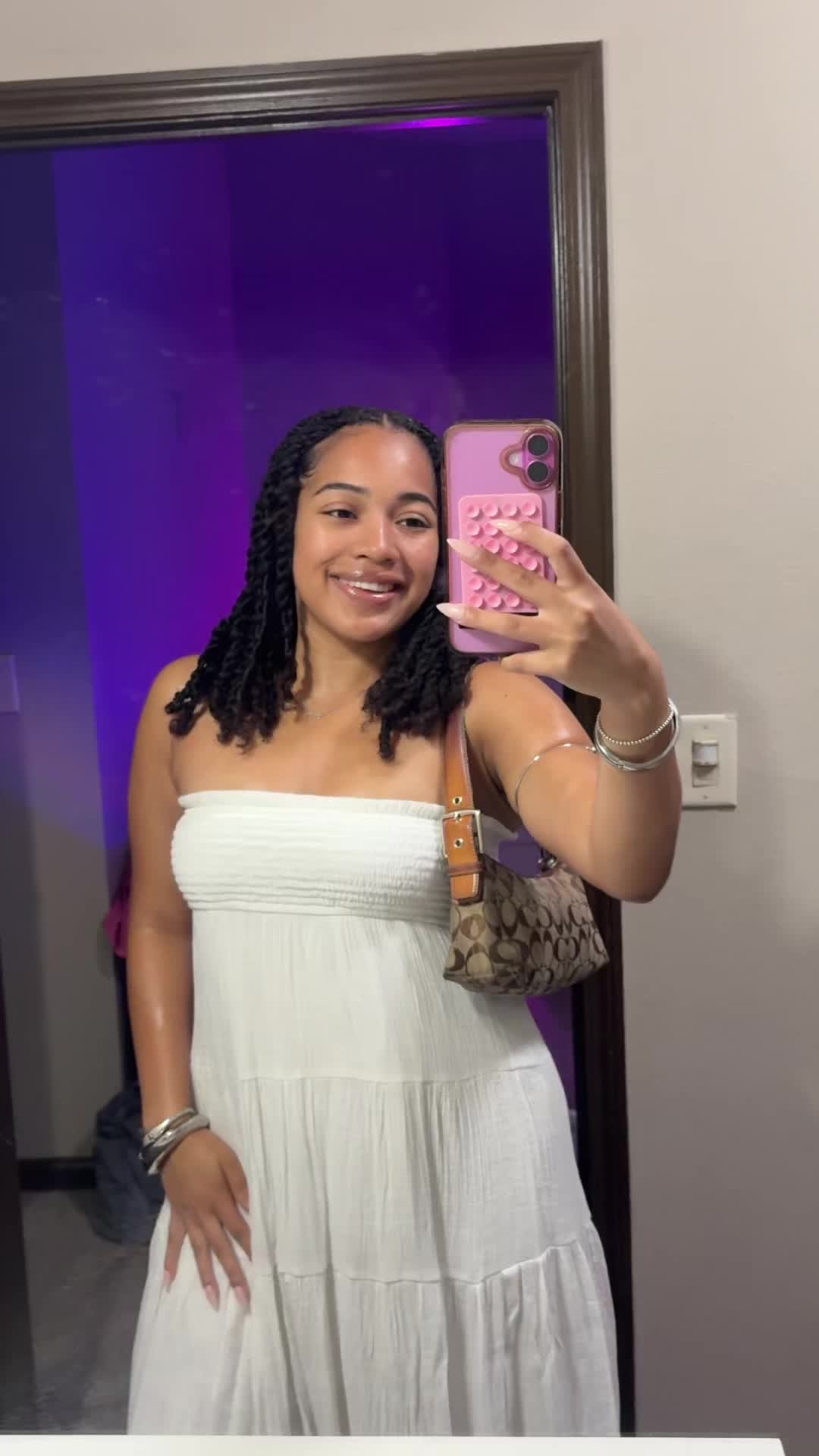@Leyla Ochoa 💘