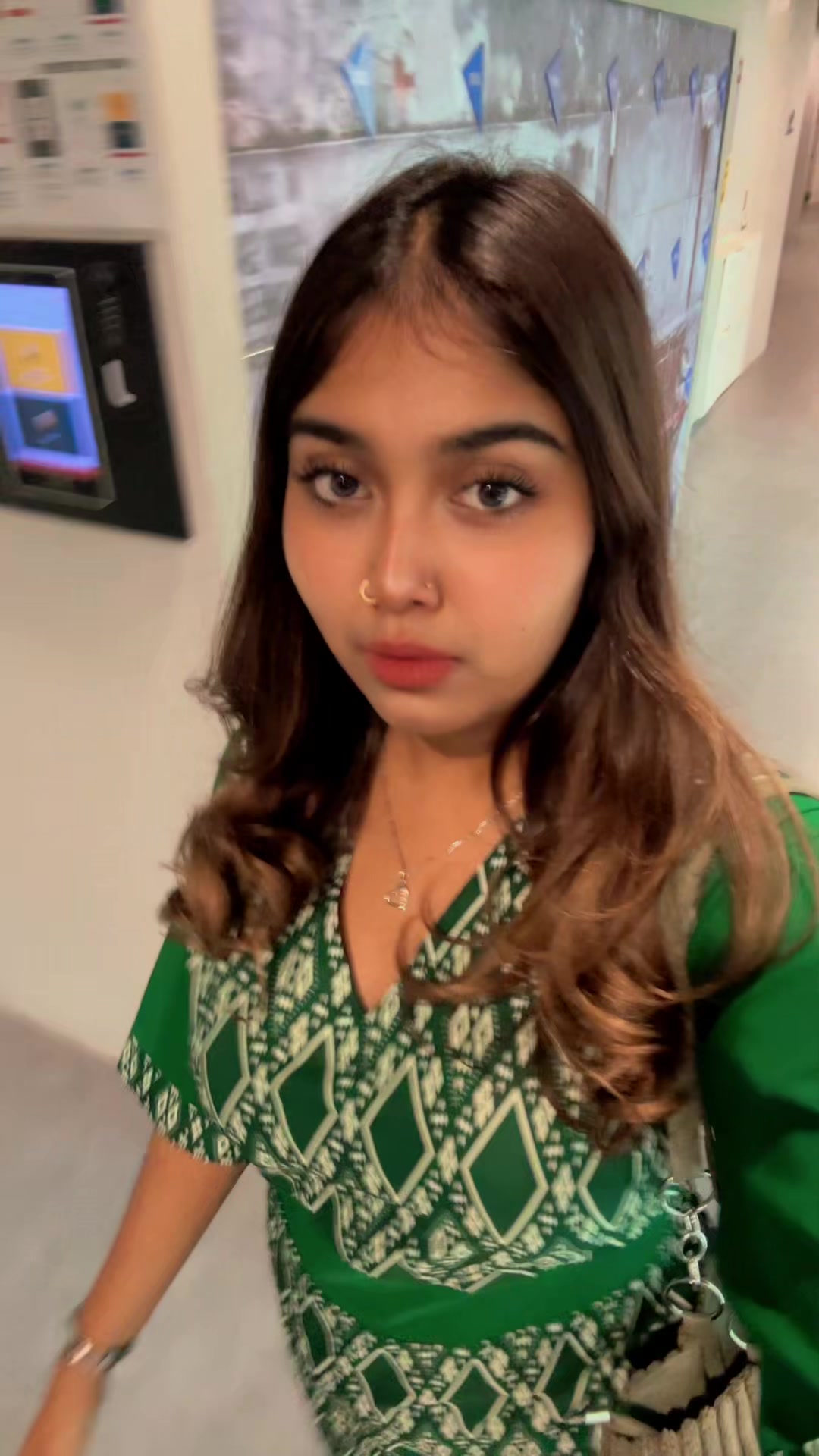 @𝓢𝓱𝓲𝓪𝓪𝓪𝓪 💙🐬🦋