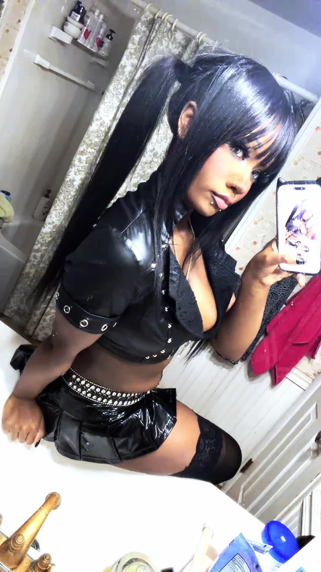 @myladylune
