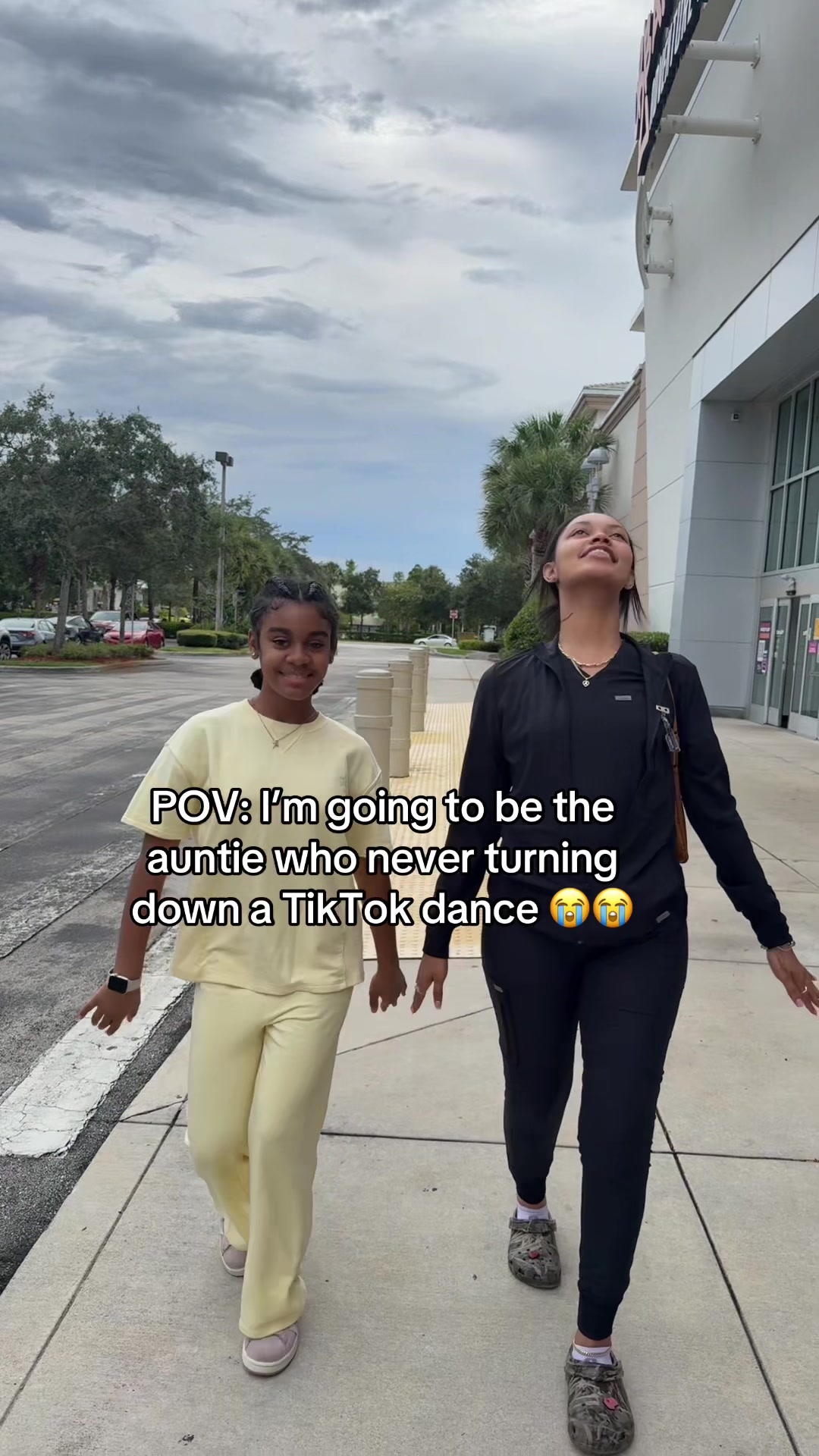 @Lexi.