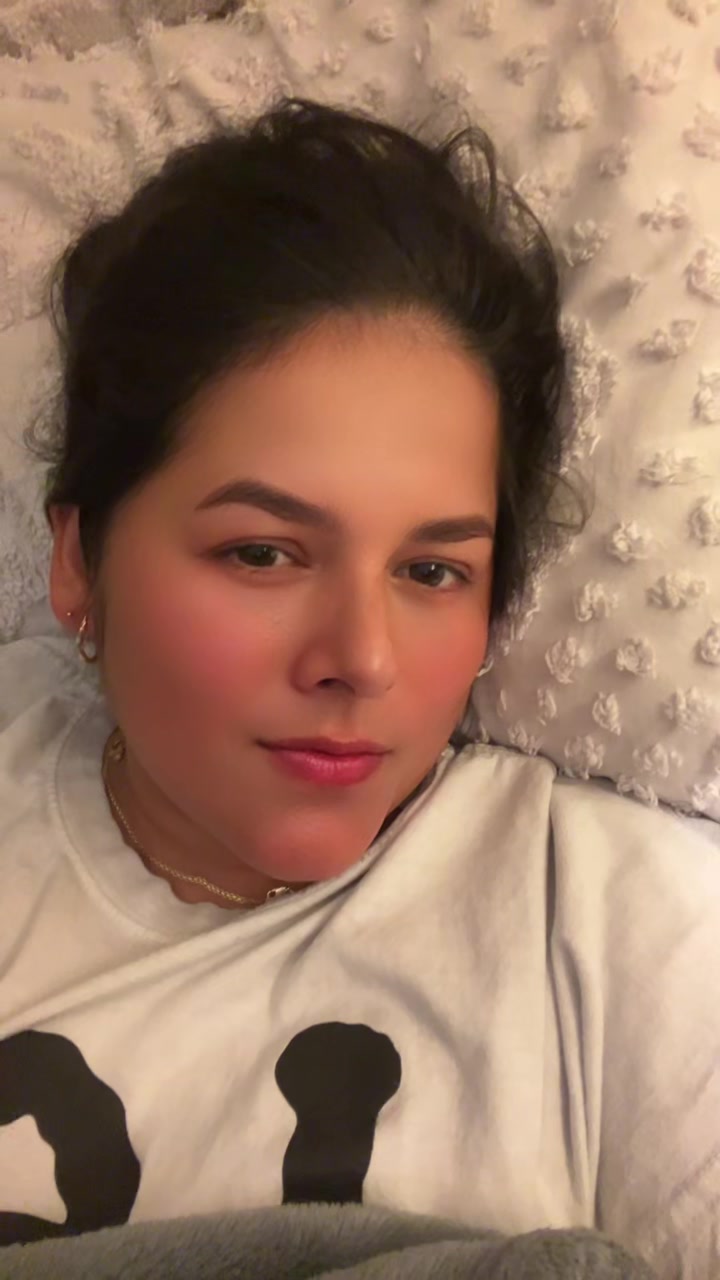 @maydalorena45