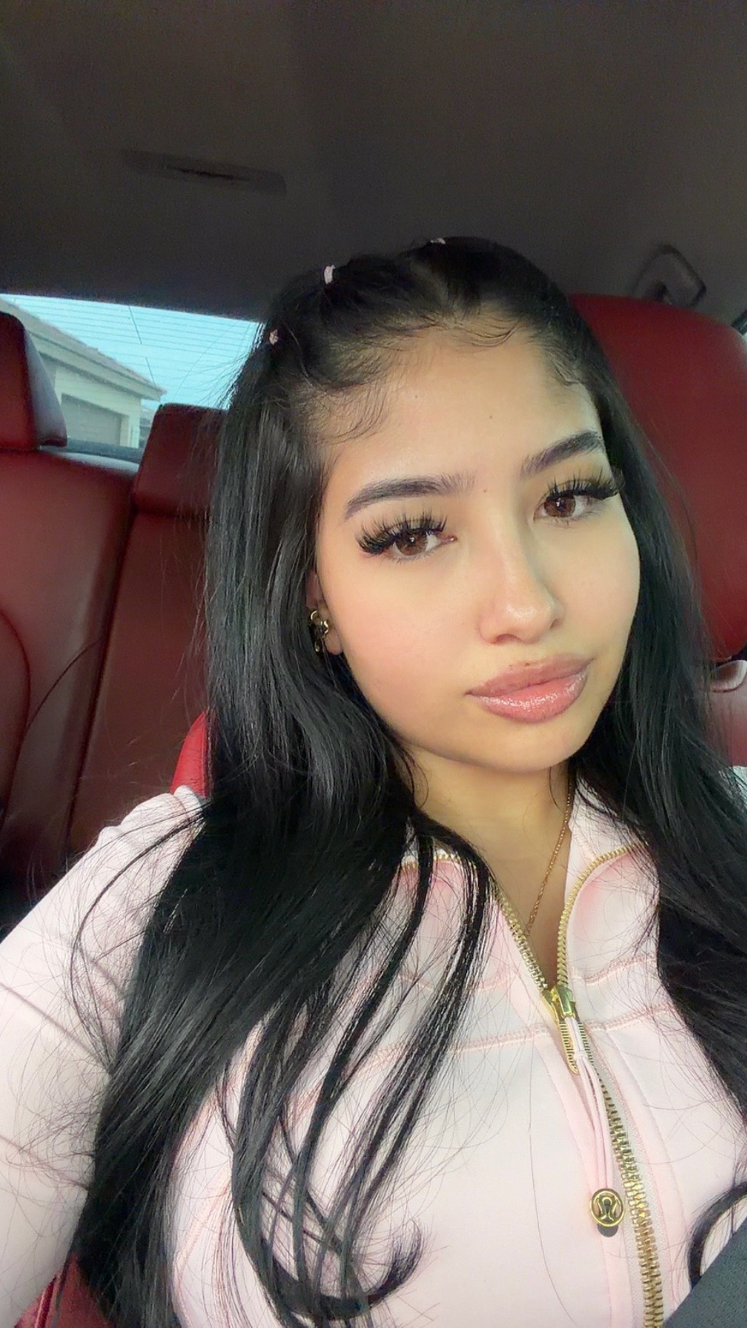 @Em✰