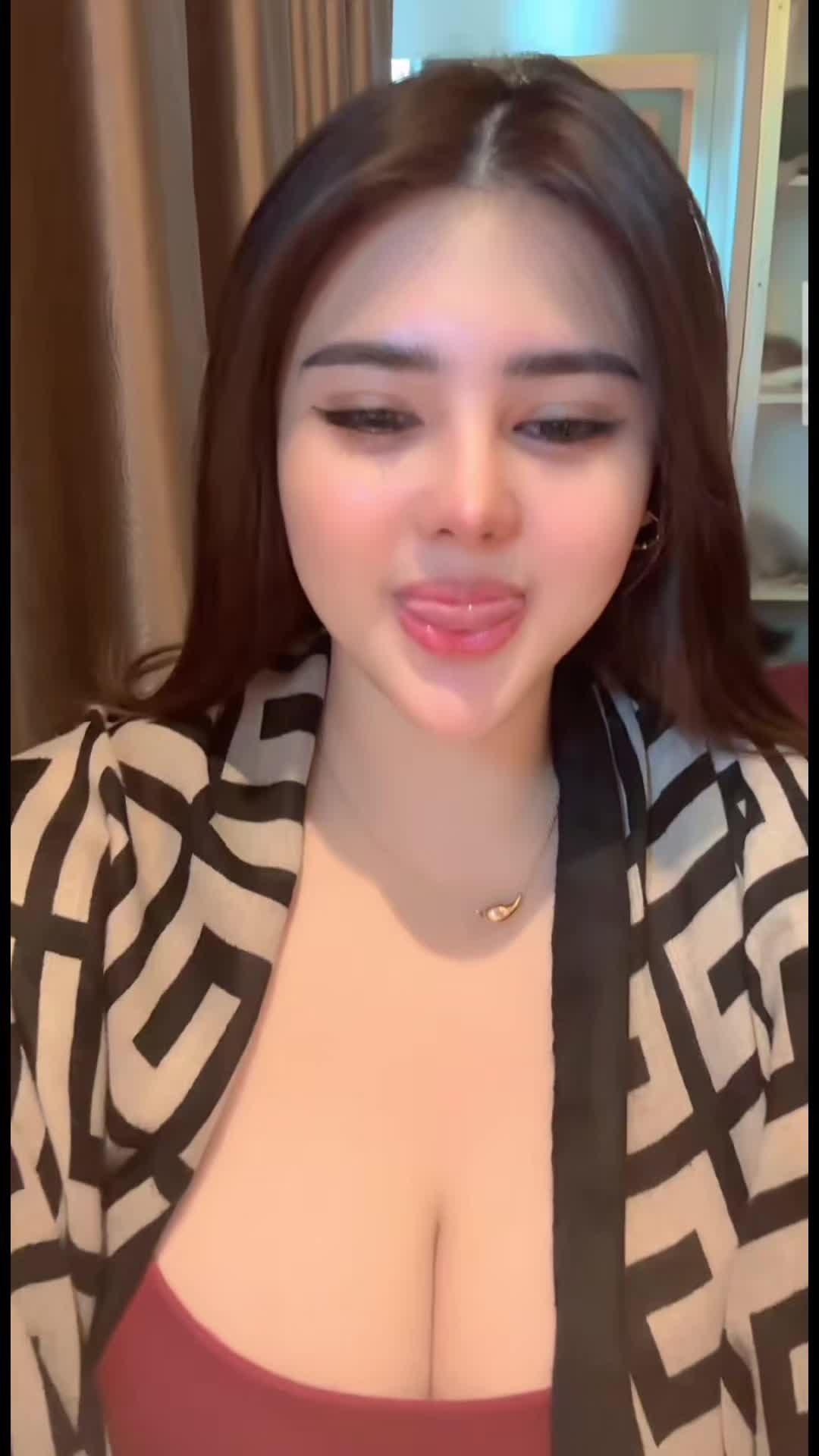 @Tanktop Premium